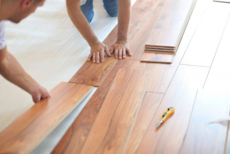How to install Pine wood flooring