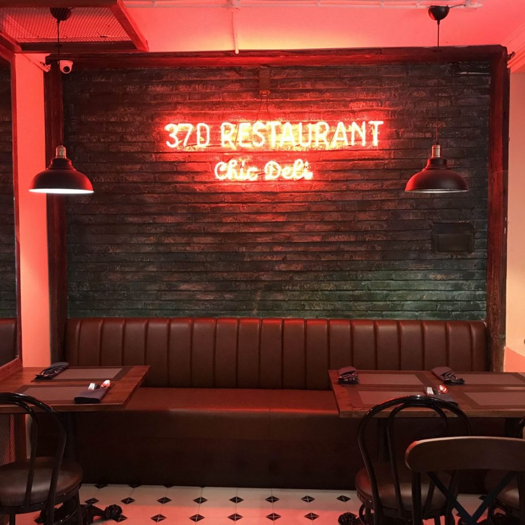 Nhà hàng 37D - Phong cách Hồng Kông